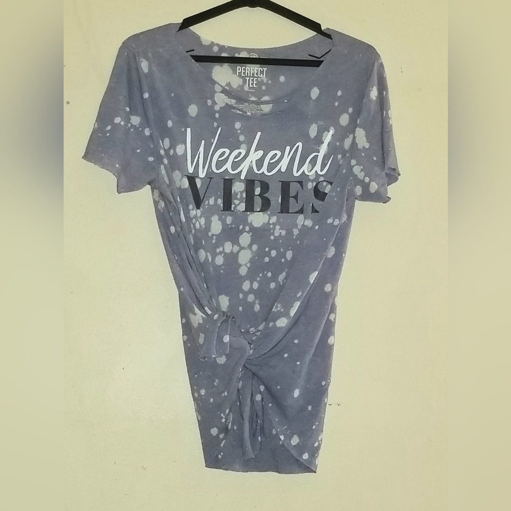 Womens Knotted Tshirt